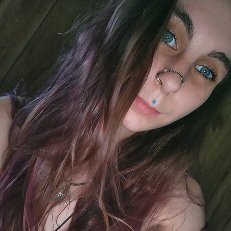 Foto di nudo di fuga di OnlyFans di Ew