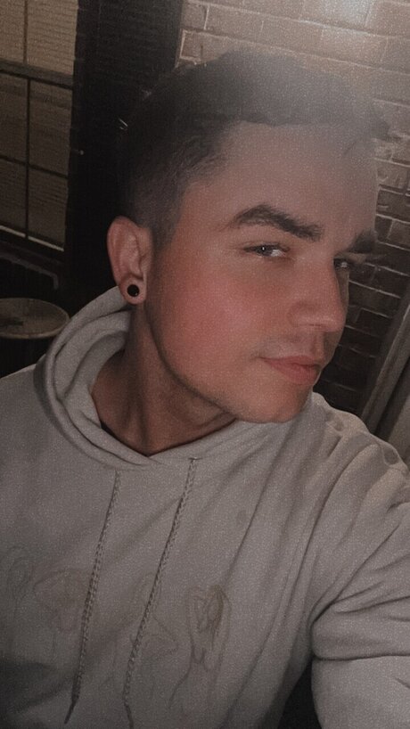 Foto di nudo di fuga di OnlyFans di White Boy Mamba