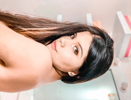 Foto di nudo di fuga di OnlyFans di Xophie