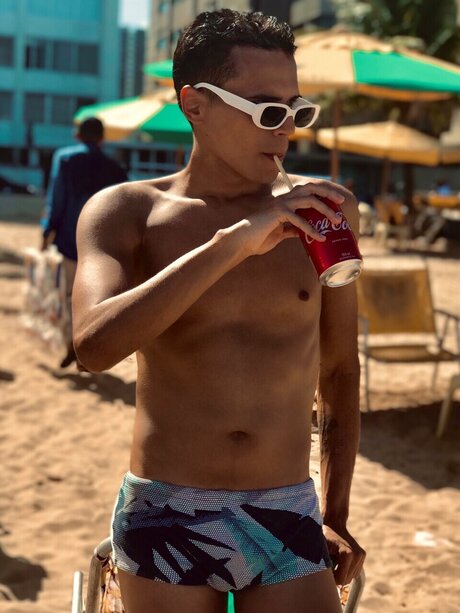 Foto di nudo di fuga di OnlyFans di Matheus
