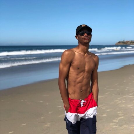 Foto di nudo di fuga di OnlyFans di Bbcjay98