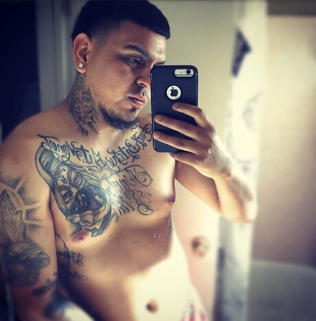 Foto di nudo di fuga di OnlyFans di Mando