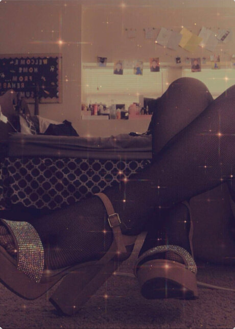 Foto di nudo di fuga di OnlyFans di Brooke 