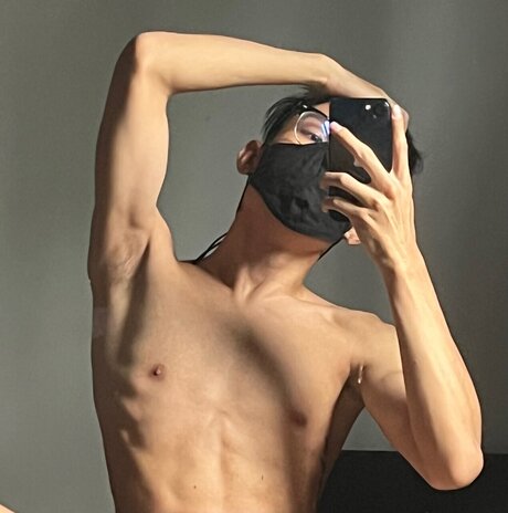 Foto di nudo di fuga di OnlyFans di Tetraz