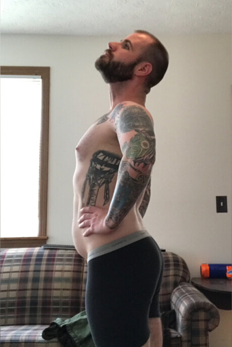 Foto di nudo di fuga di OnlyFans di J Ratcliffe