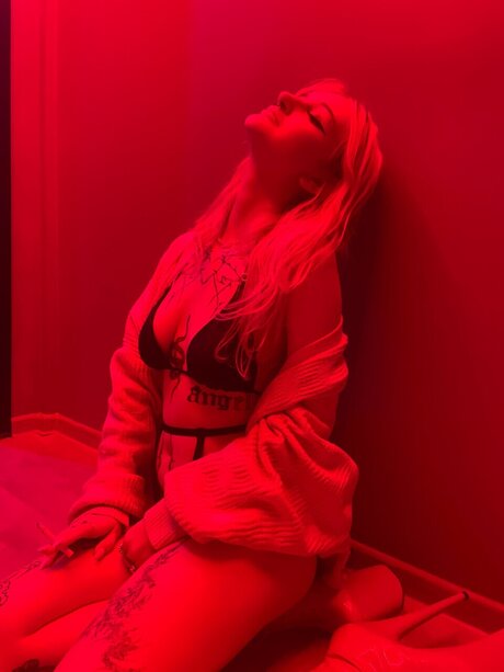 Foto di nudo di fuga di OnlyFans di Theatreoflove