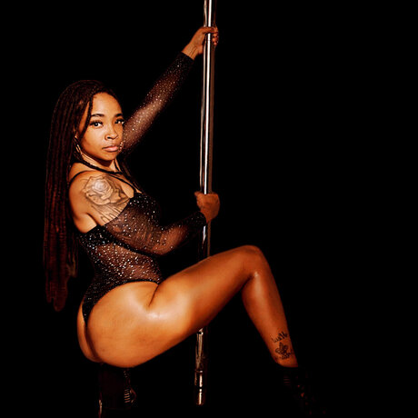 Foto di nudo di fuga di OnlyFans di Nekey Witda Dreads