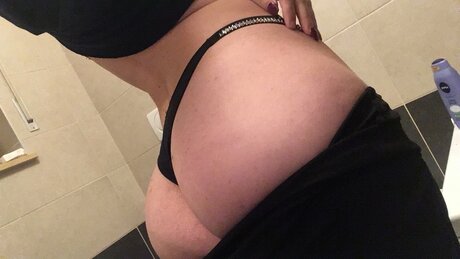 Foto di nudo di fuga di OnlyFans di Anastasia
