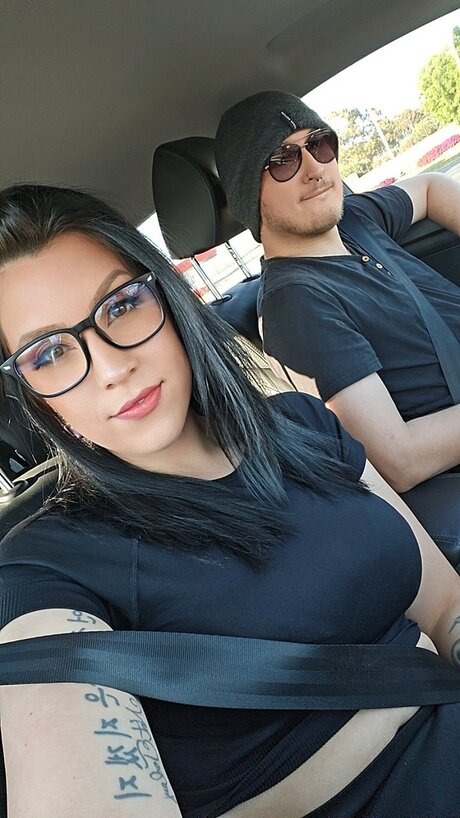 Foto di nudo di fuga di OnlyFans di Sam And Izzy