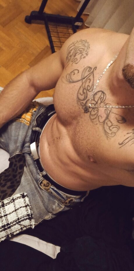 Foto di nudo di fuga di OnlyFans di Trippleskittz