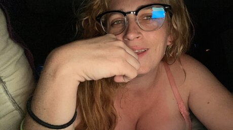 Foto di nudo di fuga di OnlyFans di Kay