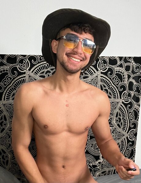 Foto di nudo di fuga di OnlyFans di Scruffy Unhindged