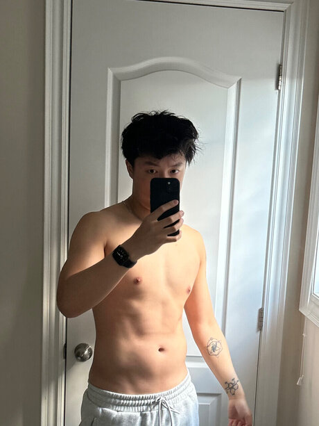 Foto di nudo di fuga di OnlyFans di Will