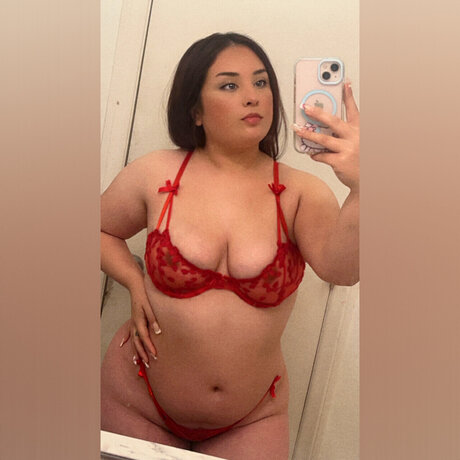 Foto di nudo di fuga di OnlyFans di Leslie 