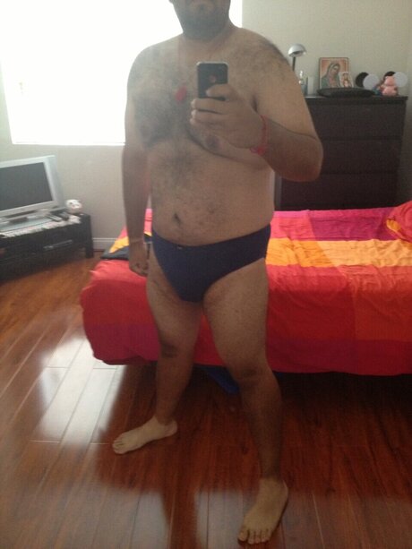 Foto di nudo di fuga di OnlyFans di Mrbear