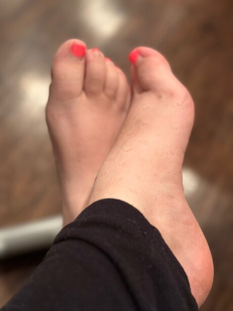 Foto di nudo di fuga di OnlyFans di Dazzlingfeets