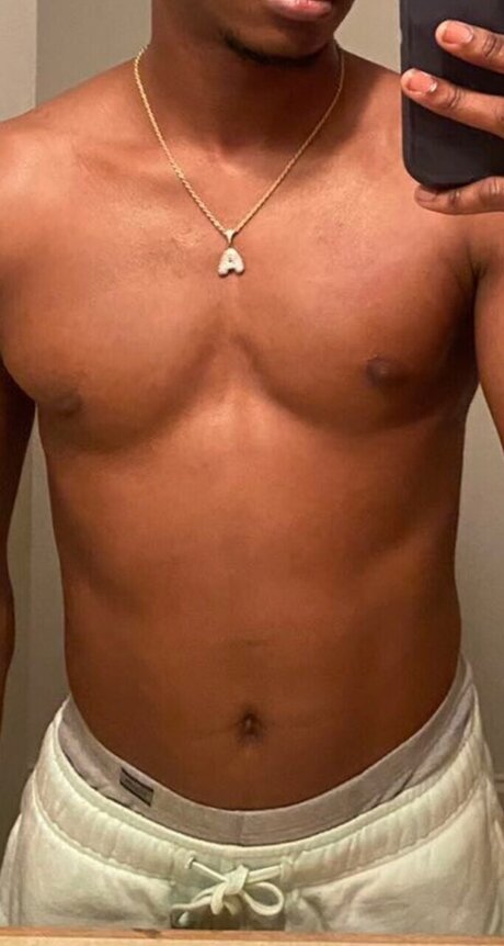 Foto di nudo di fuga di OnlyFans di U6562227