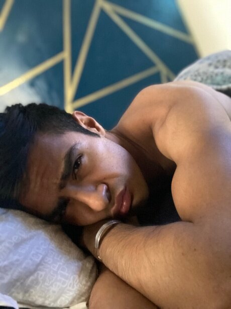 Foto di nudo di fuga di OnlyFans di You Bottom Spoiled