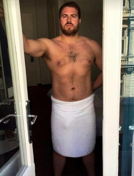 Foto di nudo di fuga di OnlyFans di Yannimal