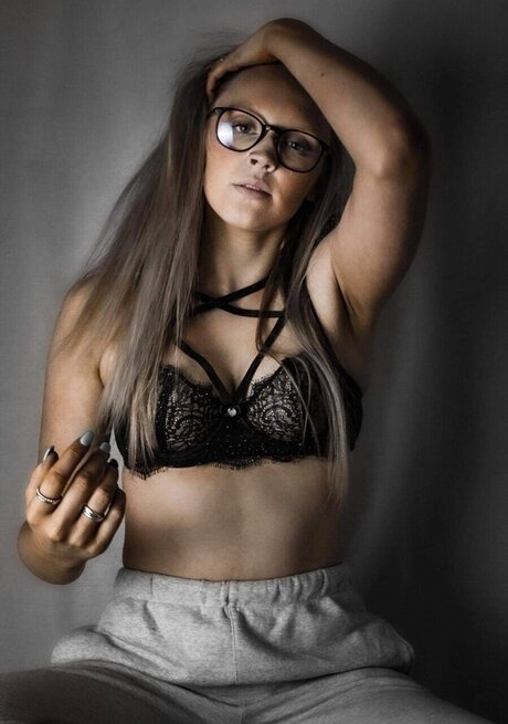 Foto di nudo di fuga di OnlyFans di Bree