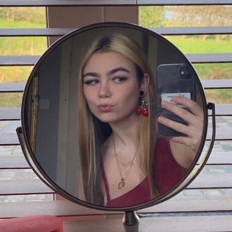 Foto di nudo di fuga di OnlyFans di Daisy