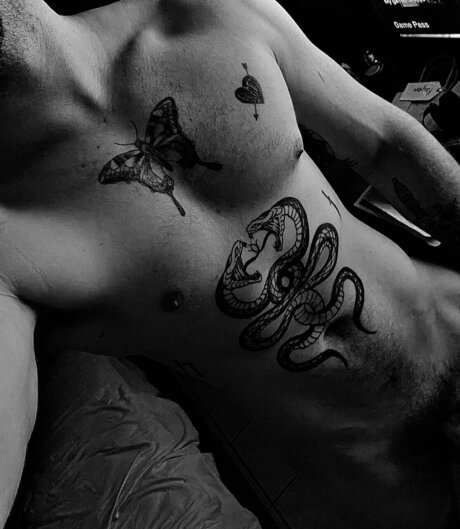 Foto di nudo di fuga di OnlyFans di Ty