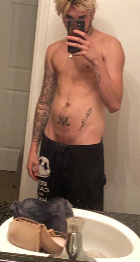 Foto di nudo di fuga di OnlyFans di Cairo Rose