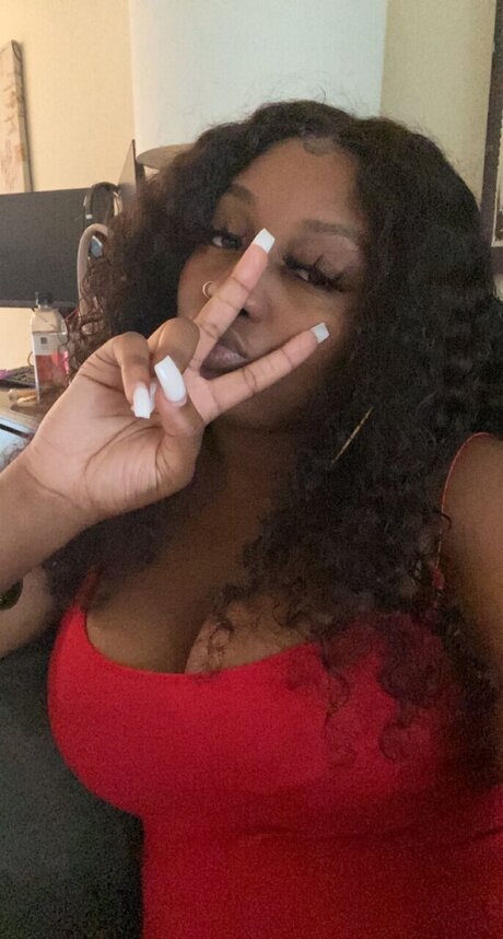 Foto di nudo di fuga di OnlyFans di 
