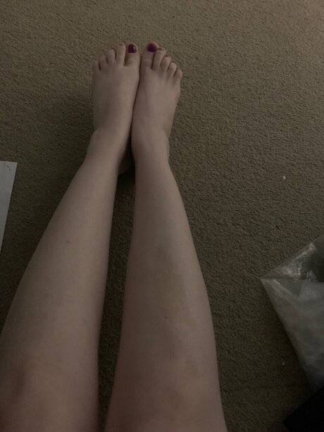 Foto di nudo di fuga di OnlyFans di Lizzie