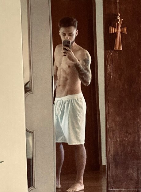 Foto di nudo di fuga di OnlyFans di Rocco