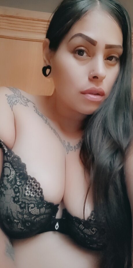 Foto di nudo di fuga di OnlyFans di Lustfulangel1l9