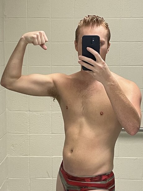 Foto di nudo di fuga di OnlyFans di Hugo Castillo