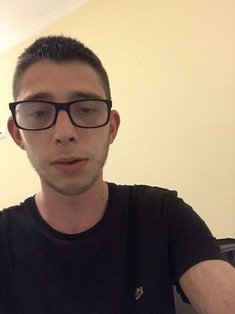Foto di nudo di fuga di OnlyFans di Connor