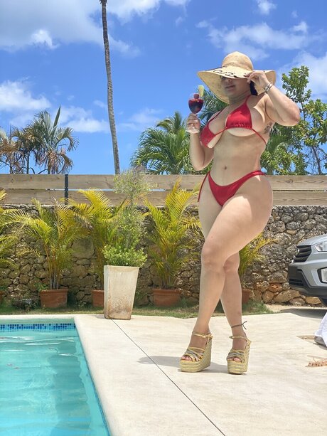 Foto di nudo di fuga di OnlyFans di Jazmn Montilla