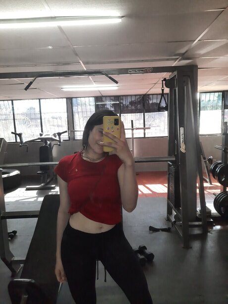 Foto di nudo di fuga di OnlyFans di Mara Morales