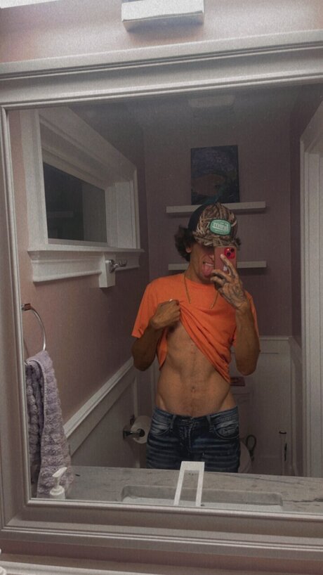 Foto di nudo di fuga di OnlyFans di Joey