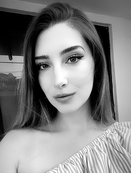 Foto di nudo di fuga di OnlyFans di Moon Baby