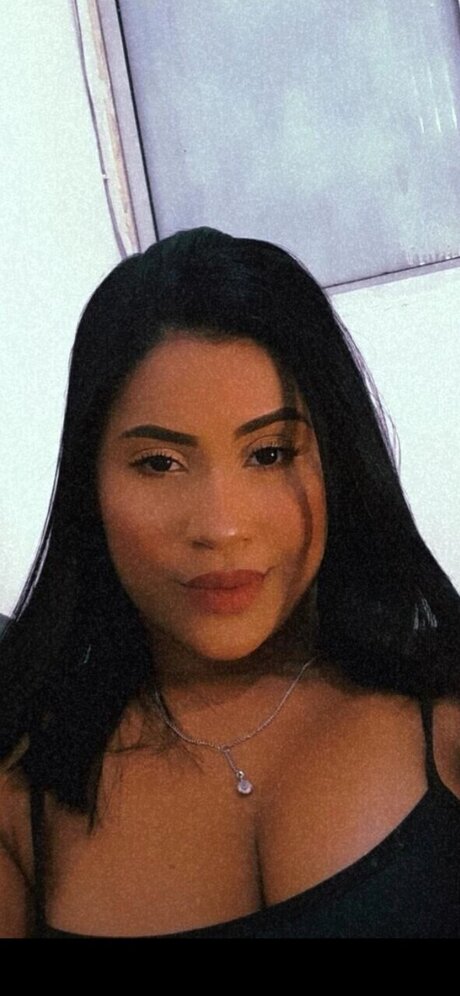 Foto di nudo di fuga di OnlyFans di Iannaellyo