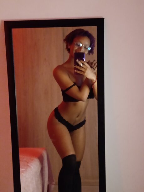 Foto di nudo di fuga di OnlyFans di Melisa 