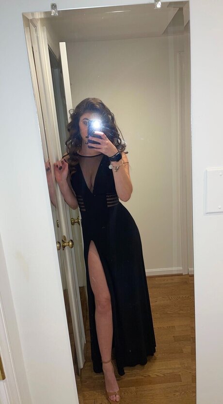 Foto di nudo di fuga di OnlyFans di Michelle
