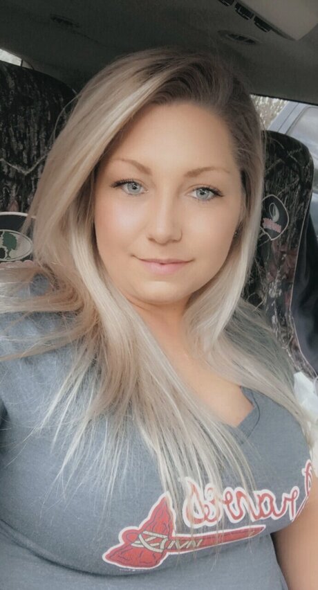 Foto di nudo di fuga di OnlyFans di Simone