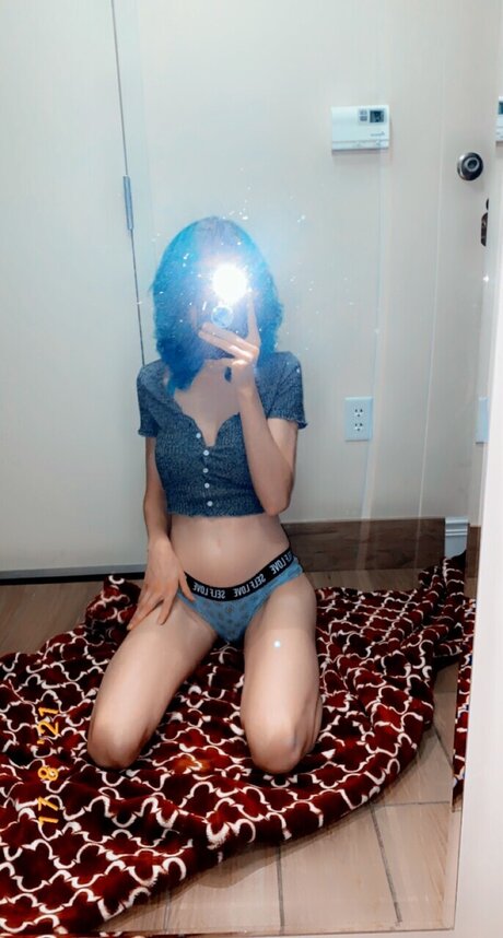 Foto di nudo di fuga di OnlyFans di Taytay