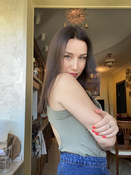 Foto di nudo di fuga di OnlyFans di Anastasia