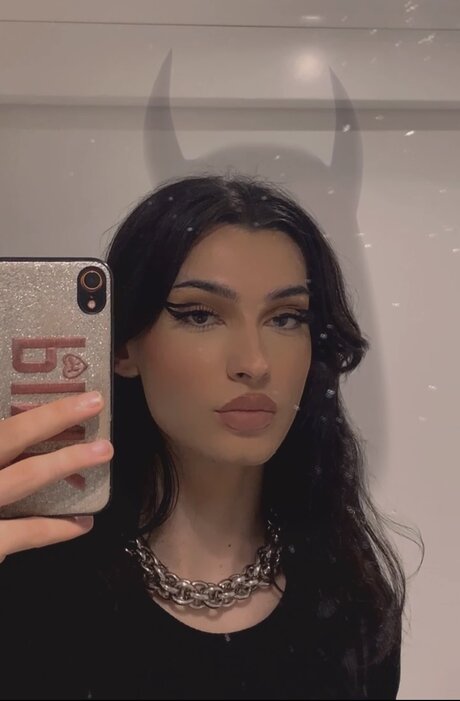 Foto di nudo di fuga di OnlyFans di Diva
