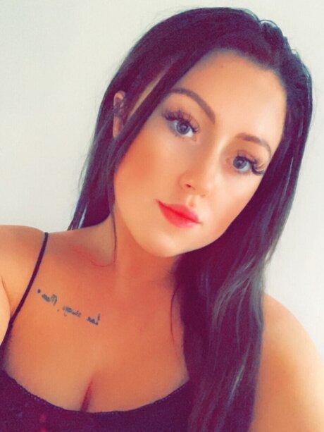 Foto di nudo di fuga di OnlyFans di Charl
