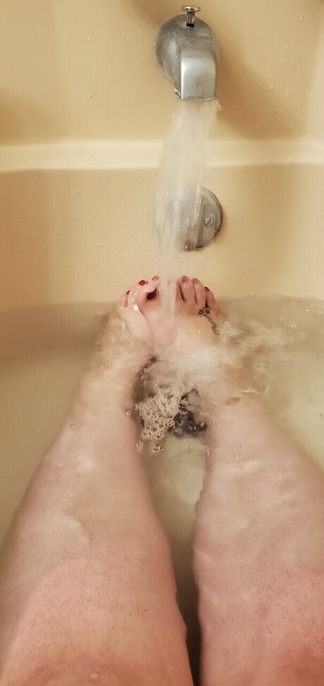 Foto di nudo di fuga di OnlyFans di Ellie