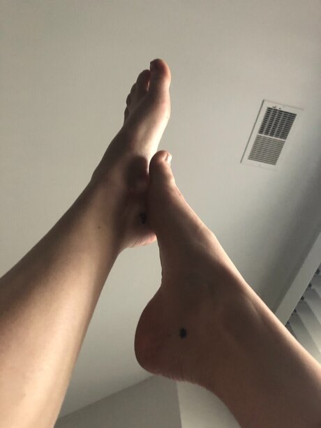 Foto di nudo di fuga di OnlyFans di Pedicured Princess