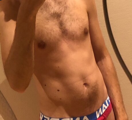 Foto di nudo di fuga di OnlyFans di Norgay