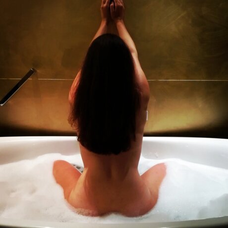 Foto di nudo di fuga di OnlyFans di Linterdit