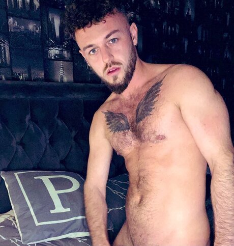 Foto di nudo di fuga di OnlyFans di Pjscally93